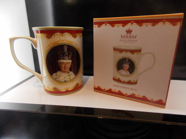 Mug Roi Charles III porcelaine