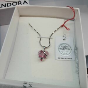 Superbe Collier Cœur rose Andréa Marazzini. Seconde main. Cristal Swarovski.