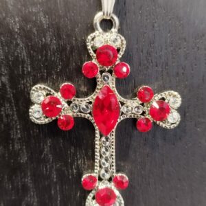 Collier Croix rouge en cristaux Swarovski fabrication artisanale française