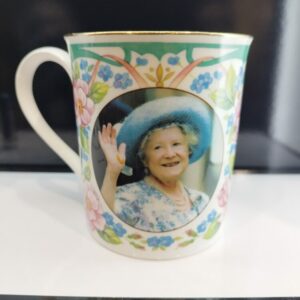 Ancienne Mug Royale Reine Mère Queen Mum