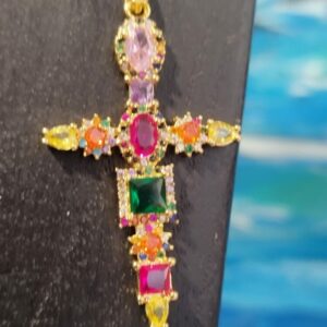 Collier avec Croix en Cristal Swarovski multicolore